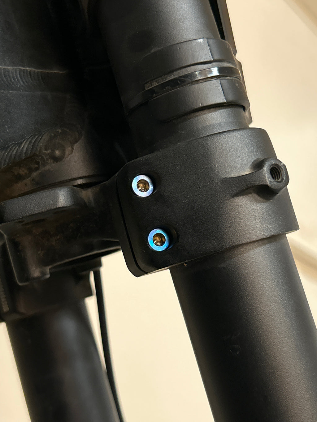 Eride pro ss Triple Clamp Titanium Pinch Bolts (6 pieces)