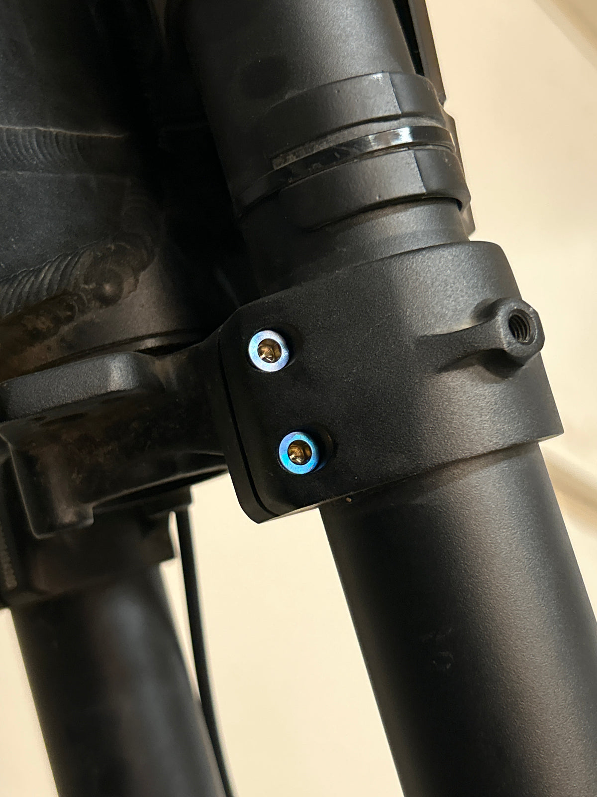 Eride pro ss Triple Clamp Titanium Pinch Bolts (6 pieces)